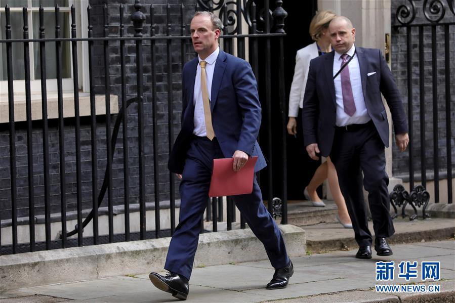 (国际疫情)(1)英国首相约翰逊被转入重症监护室