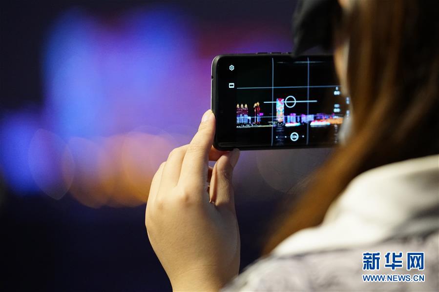 ��ͼ�Ļ�������2���人25������͵ƹ������������