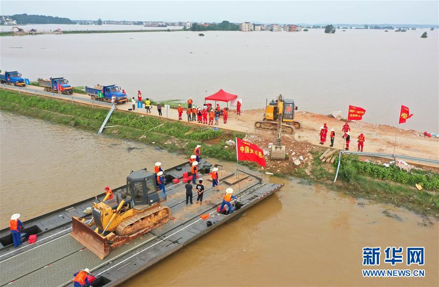 (新华全媒头条·图文互动)(6)抗洪利器助力抗洪一线