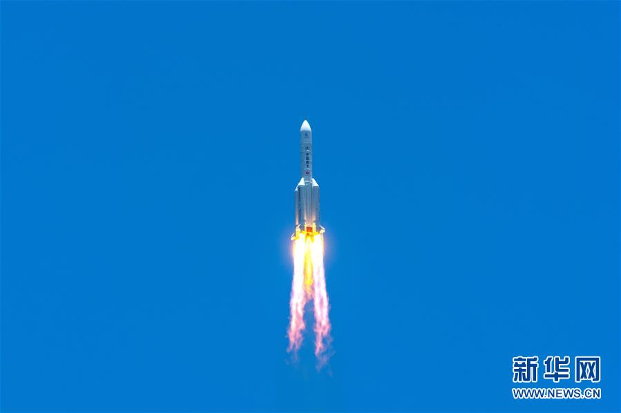 (科技)(4)长征五号遥四运载火箭点火升空 我国首次火星探测任务开始