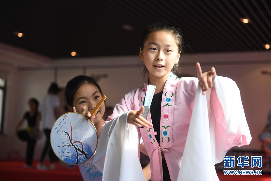 (新华全媒头条·走向我们的小康生活·图文互动)(8)解锁幸福的密码——“先行者”苏州探路小康纪事