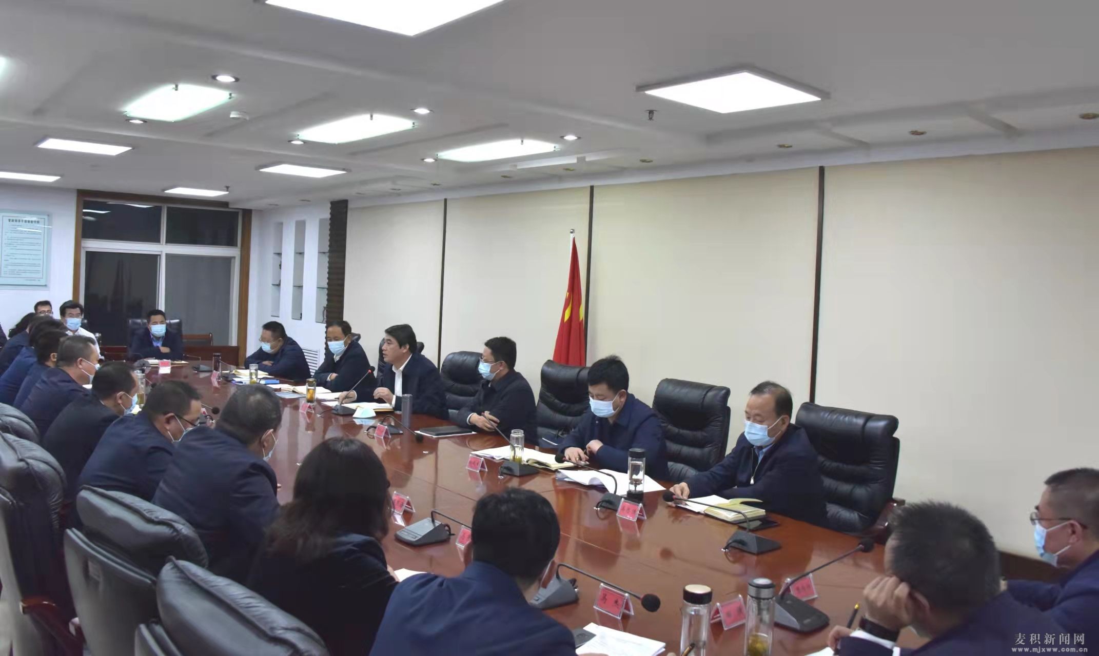 市委副书记杨小平,市委常委,组织部部长张晓强出席会议并讲话,麦积区