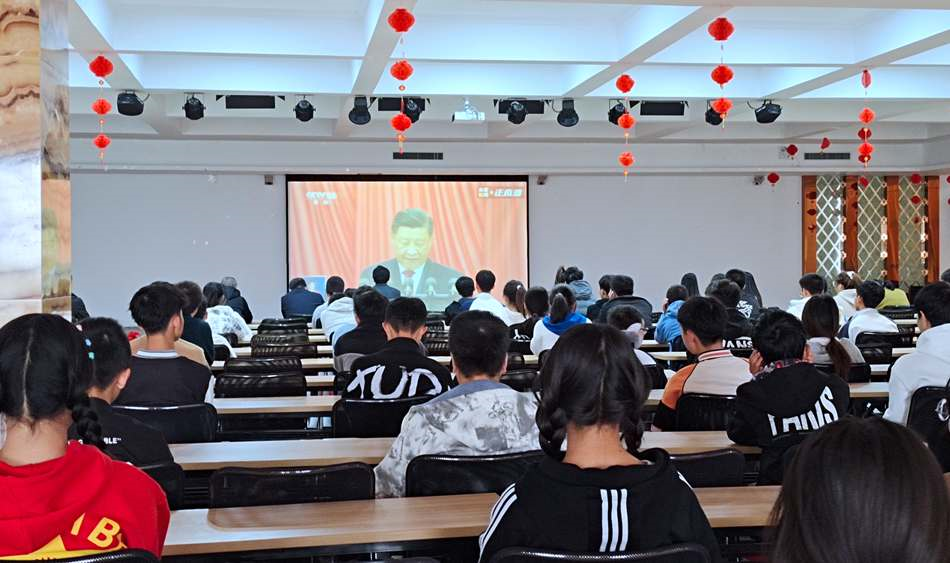 甘肃华圆科技技工学校_副本
