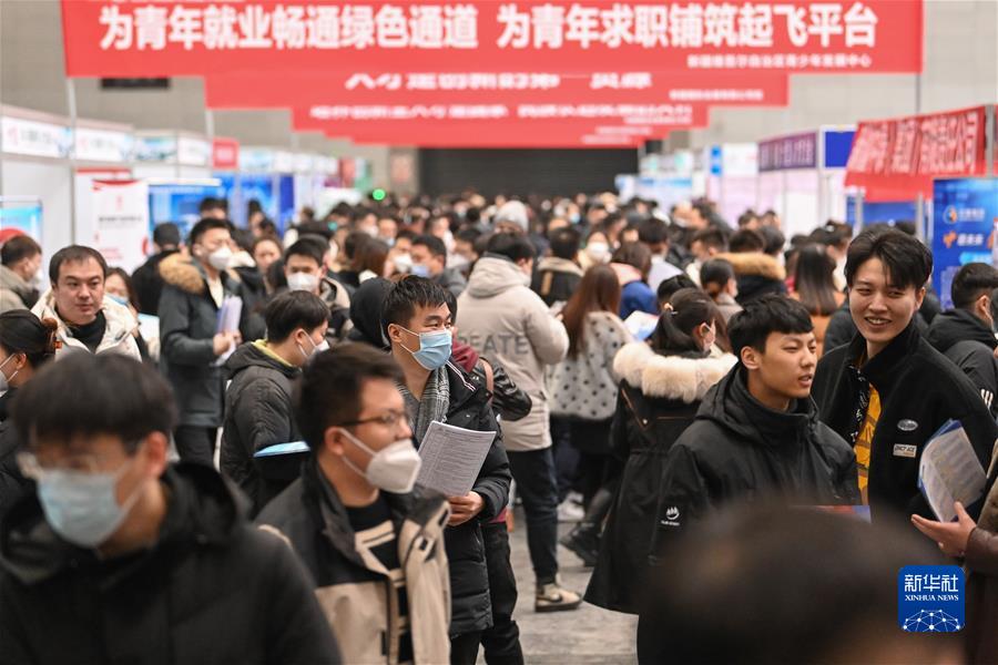 (新华全媒头条·图文互动)(3)为世界和平发展增加更多稳定性和正能量——国际社会眼中的中国“两会时间”