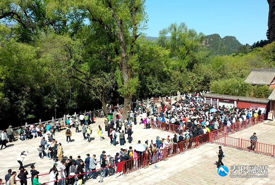 旅游8_副本